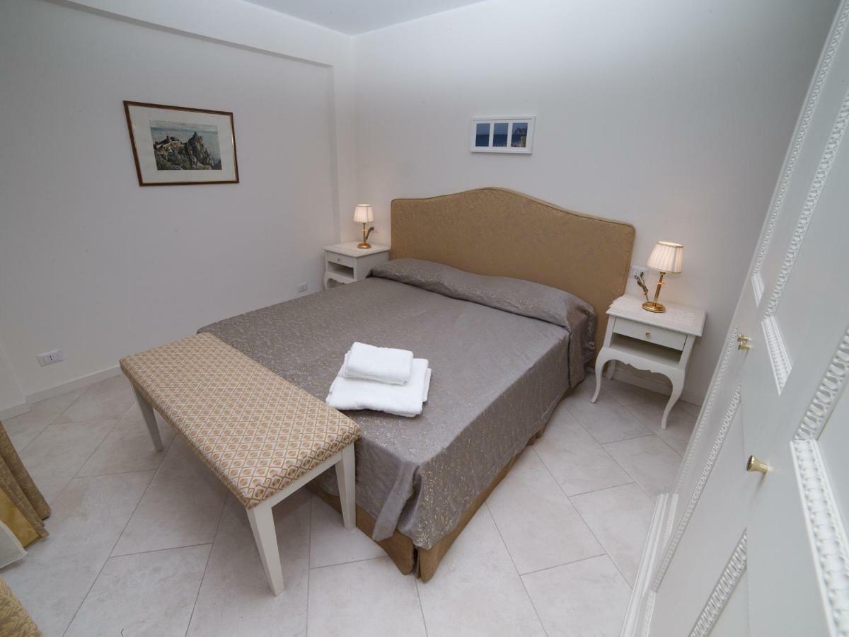 Ferienwohnung Marina Di Savoca Santa Teresa Di Riva Exterior foto