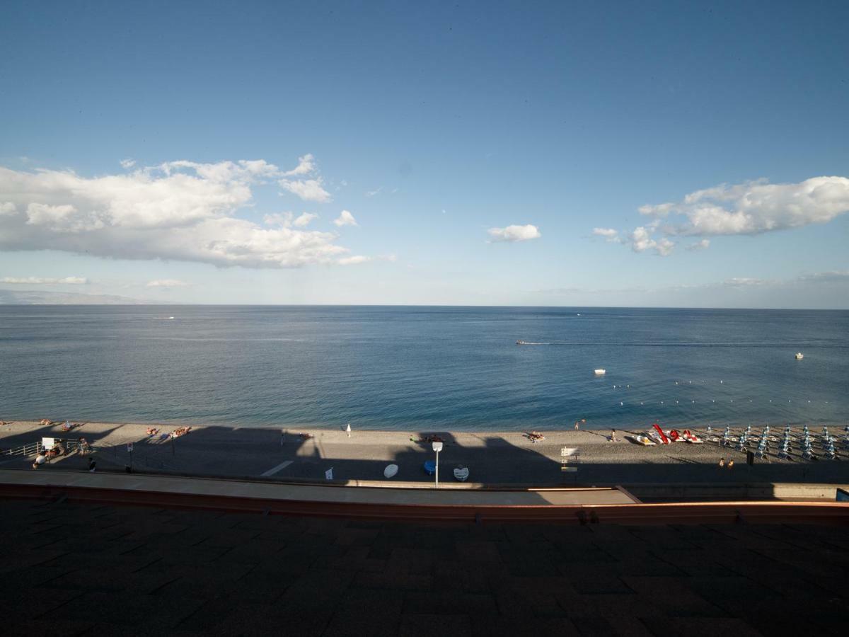 Ferienwohnung Marina Di Savoca Santa Teresa Di Riva Exterior foto