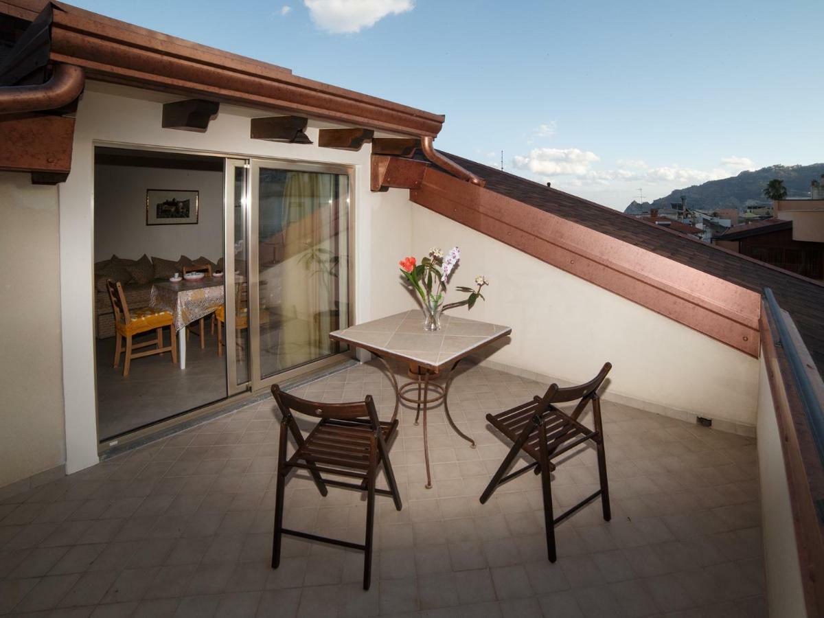 Ferienwohnung Marina Di Savoca Santa Teresa Di Riva Exterior foto