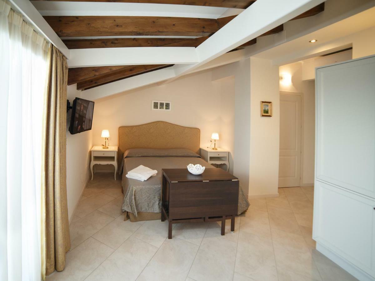 Ferienwohnung Marina Di Savoca Santa Teresa Di Riva Exterior foto